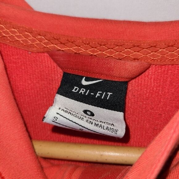 Nike Dri-Fit Women's Long Sleeve Sweatshirt - Picture 2 of 5